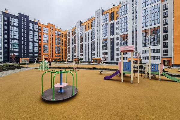 Продам двухкомнатную (2-комн.) квартиру (долевое), Дружбы (мкр Заречный) ул, 6, Западный п