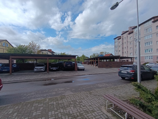 Продам однокомнатную (1-комн.) квартиру, Глинки ул, 1, Калининград г