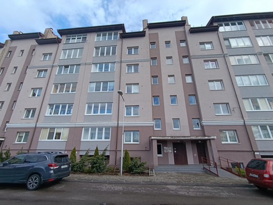 Продам однокомнатную (1-комн.) квартиру, Глинки ул, 1, Калининград г