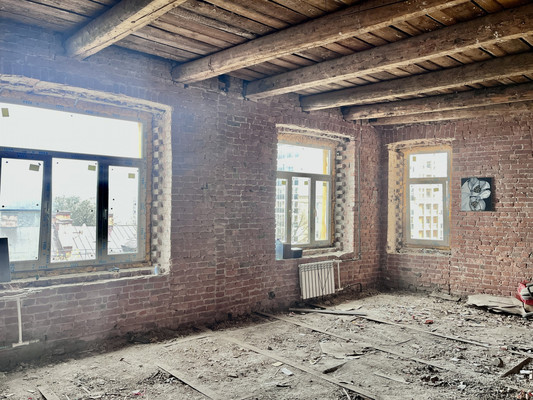 Продам трехкомнатную (3-комн.) квартиру, КИМа пр-кт, 7/19Б, Санкт-Петербург г
