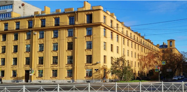 Продам трехкомнатную (3-комн.) квартиру, КИМа пр-кт, 7/19Б, Санкт-Петербург г