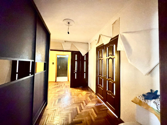 Продам многокомнатную квартиру, Тарчокова ул, 54, Нальчик г