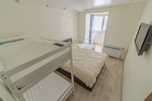 Продам двухкомнатную (2-комн.) квартиру, Бородина ул, 27, Пенза г