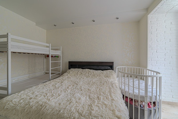 Продам двухкомнатную (2-комн.) квартиру, Бородина ул, 27, Пенза г