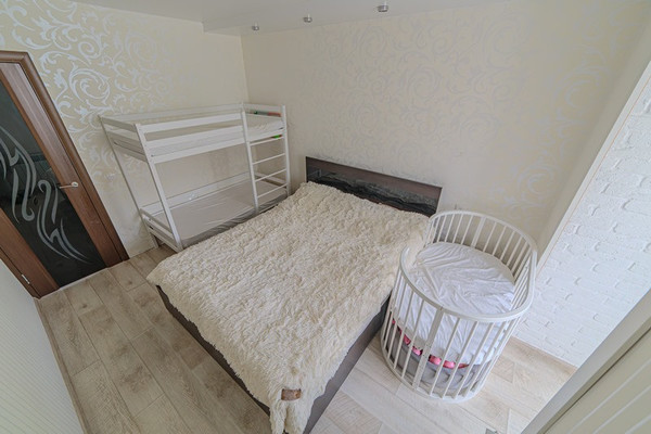 Продам двухкомнатную (2-комн.) квартиру, Бородина ул, 27, Пенза г