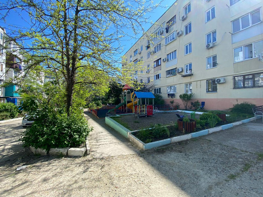 Продам однокомнатную (1-комн.) квартиру, Звездная ул, 16а, Туапсе г