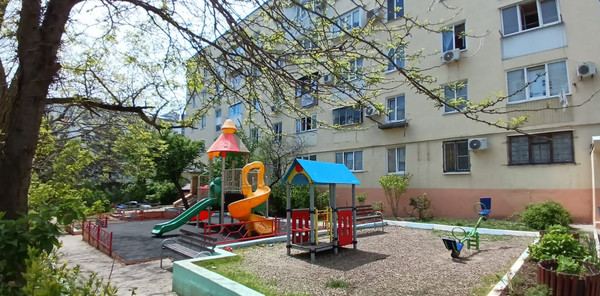 Продам однокомнатную (1-комн.) квартиру, Звездная ул, 16а, Туапсе г