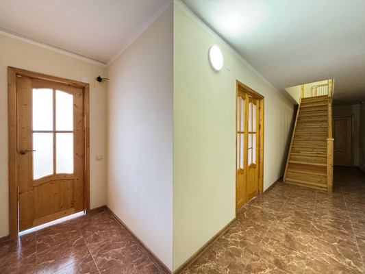Продам многокомнатную квартиру, Московская ул, 12к4, Нальчик г