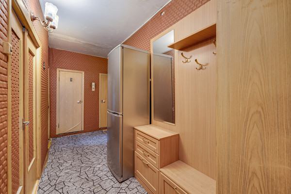 Продам двухкомнатную (2-комн.) квартиру, Туристская ул, 29к1, Москва г