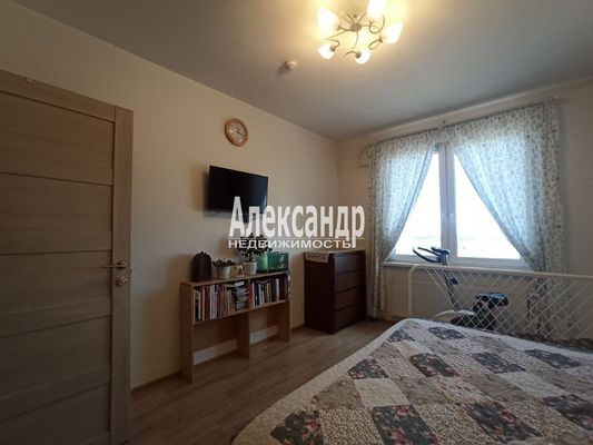 Продам многокомнатную квартиру, Муринская дор, 14к2, Санкт-Петербург г