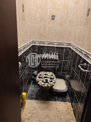 Продам двухкомнатную (2-комн.) квартиру, Шолохова ул, 10, Москва г