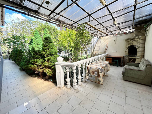 Продам трехкомнатную (3-комн.) квартиру, Генерала Захарова ул, 9к2, Симферополь г