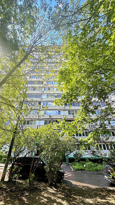 Продам однокомнатную (1-комн.) квартиру, Ореховый проезд, 19, Москва г