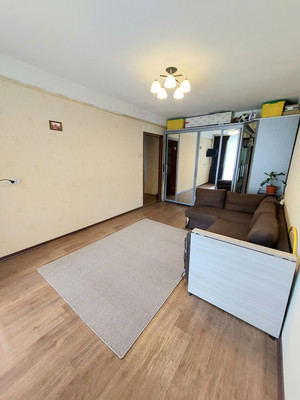 Продам трехкомнатную (3-комн.) квартиру, Планерная ул, 23к2, Санкт-Петербург г