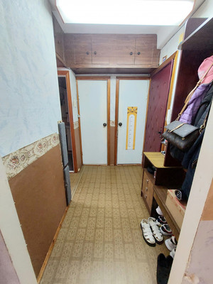 Продам трехкомнатную (3-комн.) квартиру, Планерная ул, 23к2, Санкт-Петербург г