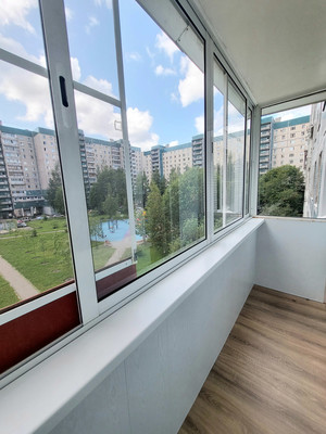 Продам трехкомнатную (3-комн.) квартиру, Планерная ул, 23к2, Санкт-Петербург г