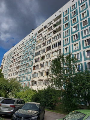 Продам трехкомнатную (3-комн.) квартиру, Планерная ул, 23к2, Санкт-Петербург г