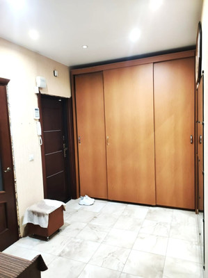 Продам двухкомнатную (2-комн.) квартиру, Угрешская ул, 32, Дзержинский г