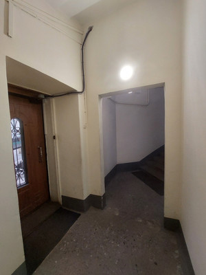 Продам трехкомнатную (3-комн.) квартиру, Биржевой пер, 1/10А, Санкт-Петербург г