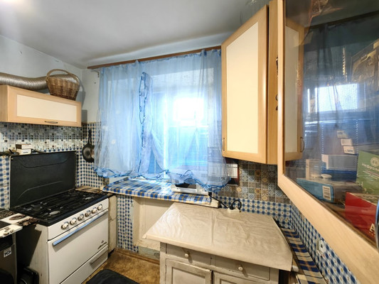 Продам двухкомнатную (2-комн.) квартиру, Светлая ул, 30, Казань г