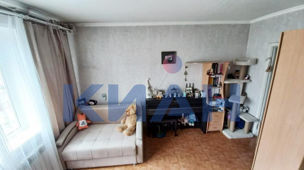 Продам однокомнатную (1-комн.) квартиру, Красной Армии ул, 121, Красноярск г