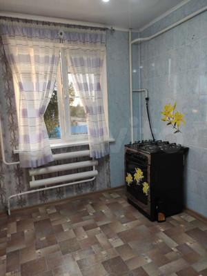Продам двухкомнатную (2-комн.) квартиру, Гоголя ул, 196, Кропоткин г