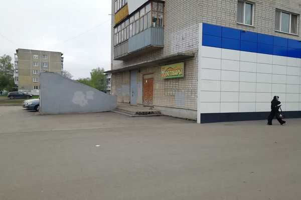 Сдам торговое помещение 608,8 м2, Шестакова ул, 38, Каменск-Уральский г