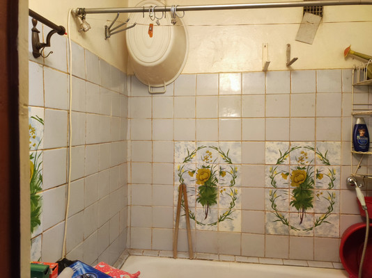 Продам двухкомнатную (2-комн.) квартиру, Космонавтов ул, 49, Казань г