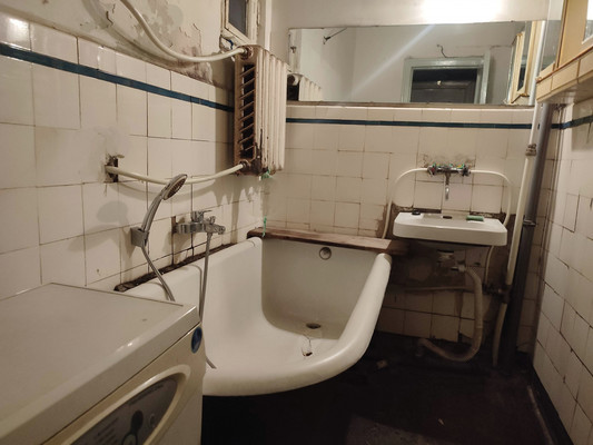Продам многокомнатную квартиру, Большой П.С. пр-кт, 70-72, Санкт-Петербург г