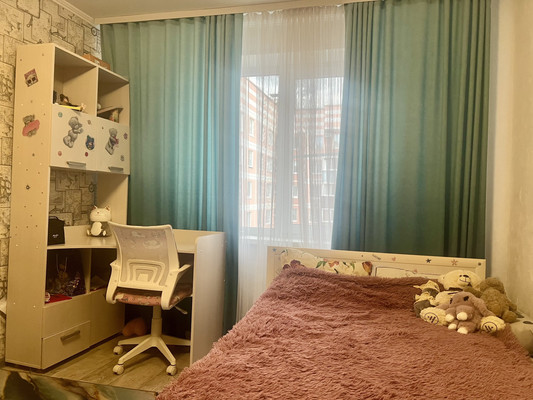 Продам трехкомнатную (3-комн.) квартиру, Шереметьевский проезд, 4, Рязань г
