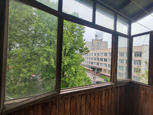 Продам двухкомнатную (2-комн.) квартиру, Островского ул, 18, Рязань г