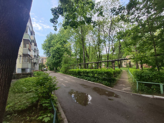 Продам двухкомнатную (2-комн.) квартиру, Островского ул, 18, Рязань г