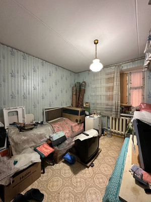 Продам трехкомнатную (3-комн.) квартиру, 34-й мкр, 8а, Октябрьский г