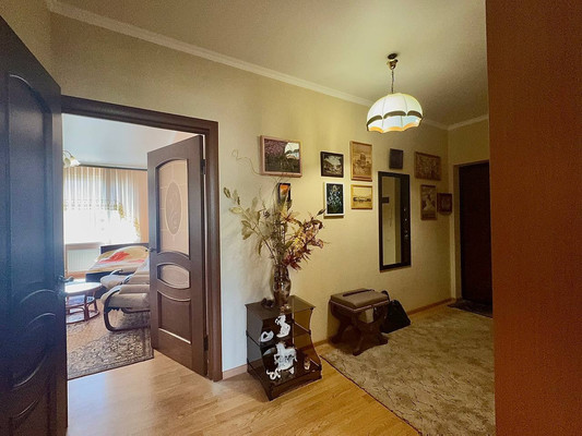 Продам двухкомнатную (2-комн.) квартиру, Речная ул, 6, Туапсе г