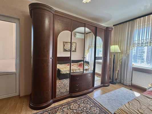 Продам двухкомнатную (2-комн.) квартиру, Речная ул, 6, Туапсе г