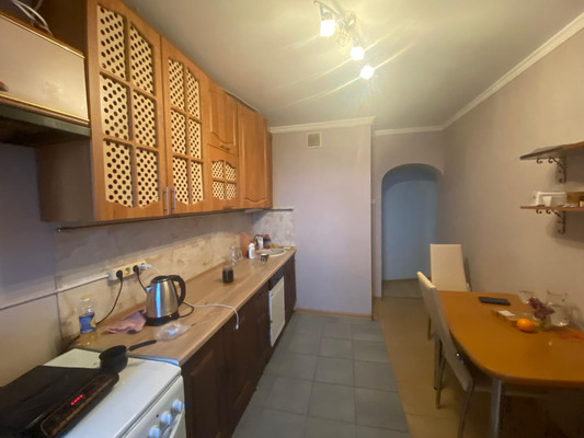 Продам двухкомнатную (2-комн.) квартиру, Мичуринский пр-кт, 13к2, Москва г