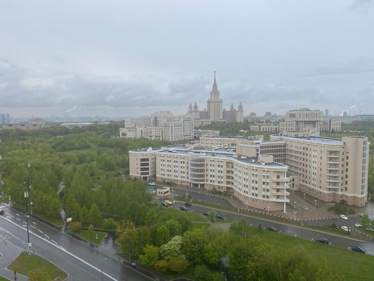 Продам двухкомнатную (2-комн.) квартиру, Мичуринский пр-кт, 13к2, Москва г