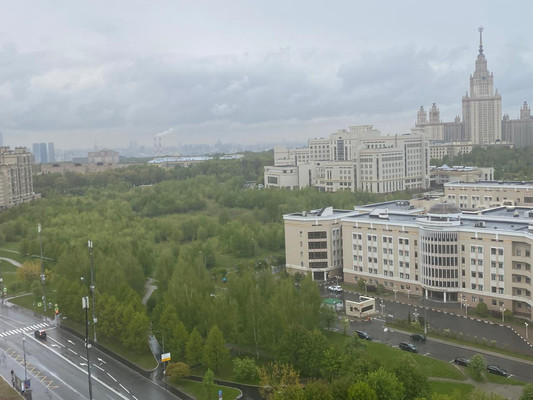 Продам двухкомнатную (2-комн.) квартиру, Мичуринский пр-кт, 13к2, Москва г