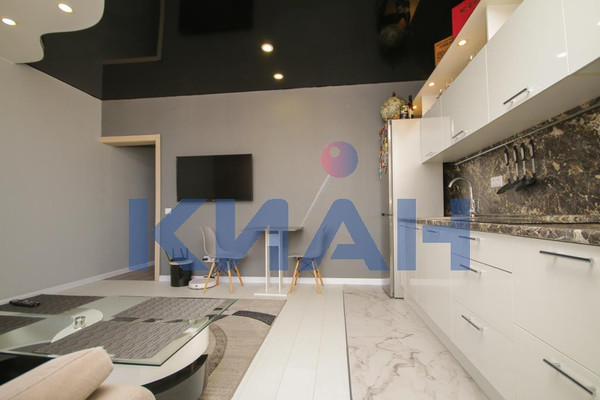 Продам однокомнатную (1-комн.) квартиру, Борисова ул, 38, Красноярск г