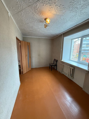 Продам трехкомнатную (3-комн.) квартиру, Юбилейная ул, 2, Воткинск г