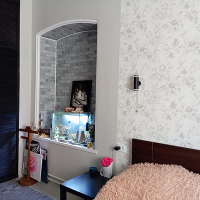 Продам 2-комн. в 4-комн. квартире, Комсомольская пл, 21/18, Ростов-на-Дону г