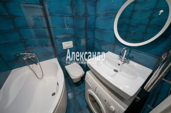 Продам однокомнатную (1-комн.) квартиру, Новая ул, 17к2, Мурино п