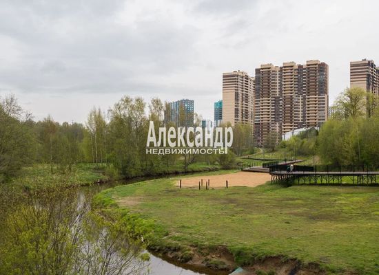 Продам однокомнатную (1-комн.) квартиру, Новая ул, 17к2, Мурино п