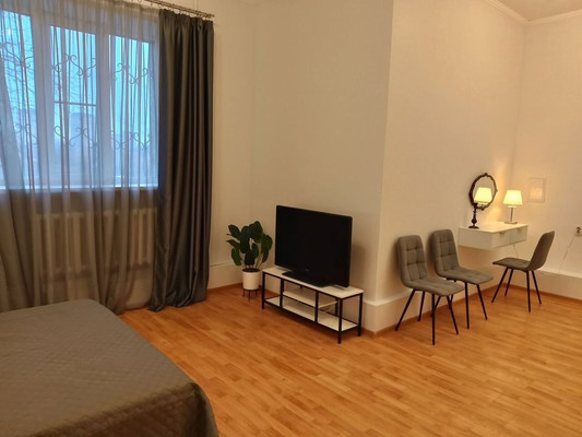 Продам трехкомнатную (3-комн.) квартиру, Волкова ул, 33, Ростов-на-Дону г