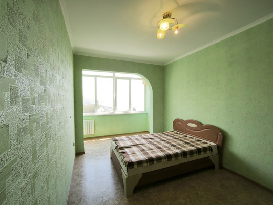 Продам двухкомнатную (2-комн.) квартиру, Северная ул, 22, Форос пгт