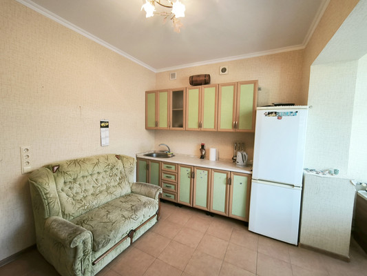 Продам двухкомнатную (2-комн.) квартиру, Северная ул, 22, Форос пгт