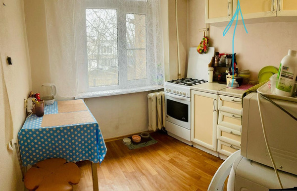 Продам трехкомнатную (3-комн.) квартиру, Коммунистический пр-кт, 23/2, Ростов-на-Дону г