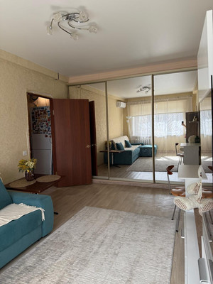 Продам трехкомнатную (3-комн.) квартиру, Коммунистический пр-кт, 23/2, Ростов-на-Дону г