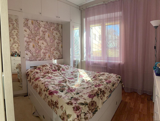 Продам трехкомнатную (3-комн.) квартиру, Коммунистический пр-кт, 23/2, Ростов-на-Дону г