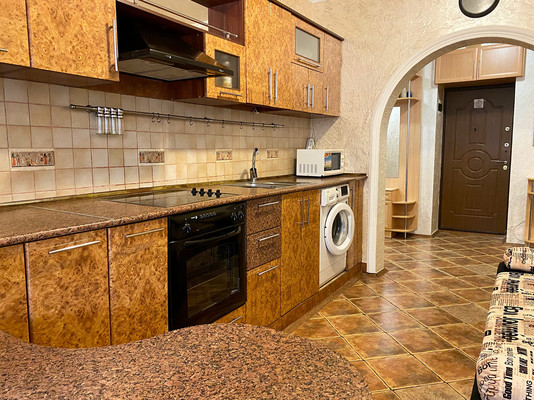 Продам двухкомнатную (2-комн.) квартиру, Сельмаш пр-кт, 18, Ростов-на-Дону г